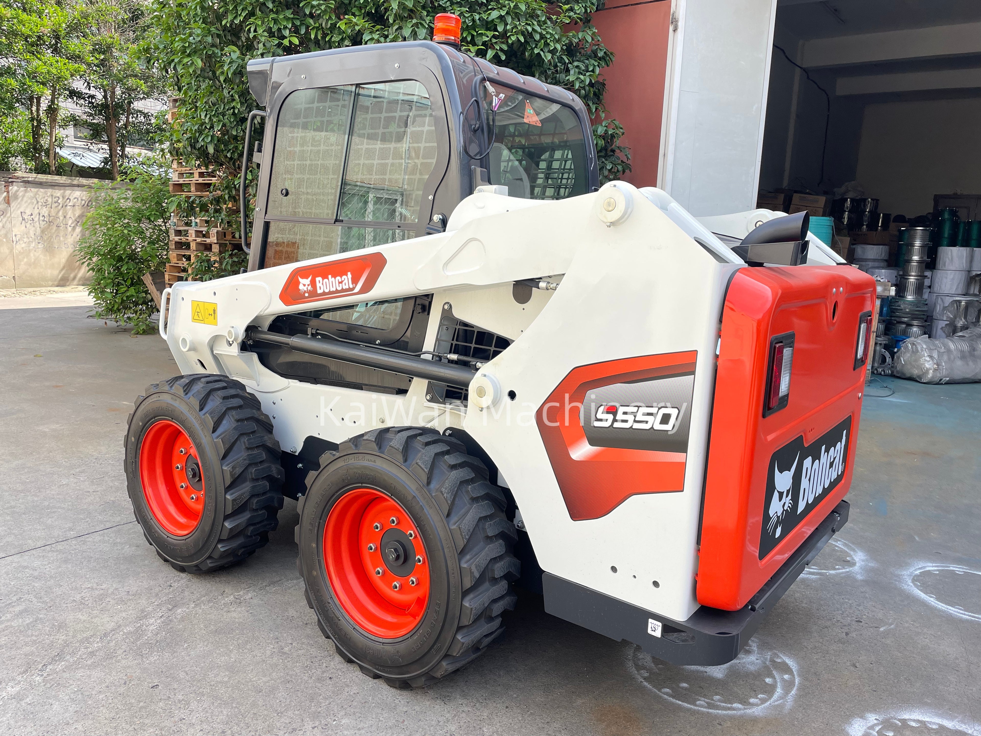 New Bobcat S550 Skid‑Steer Loader