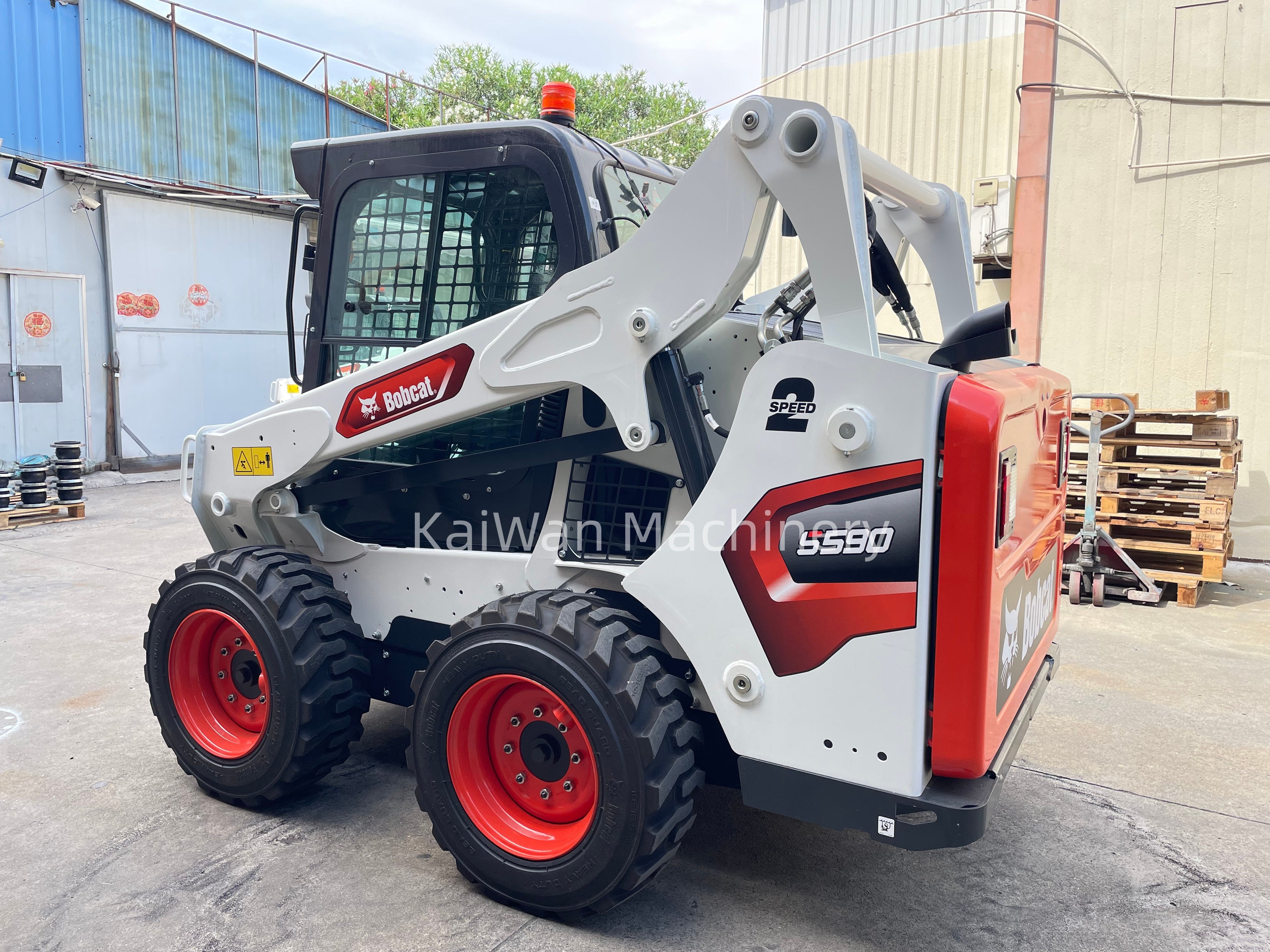New Bobcat S590 Skid‑Steer Loader