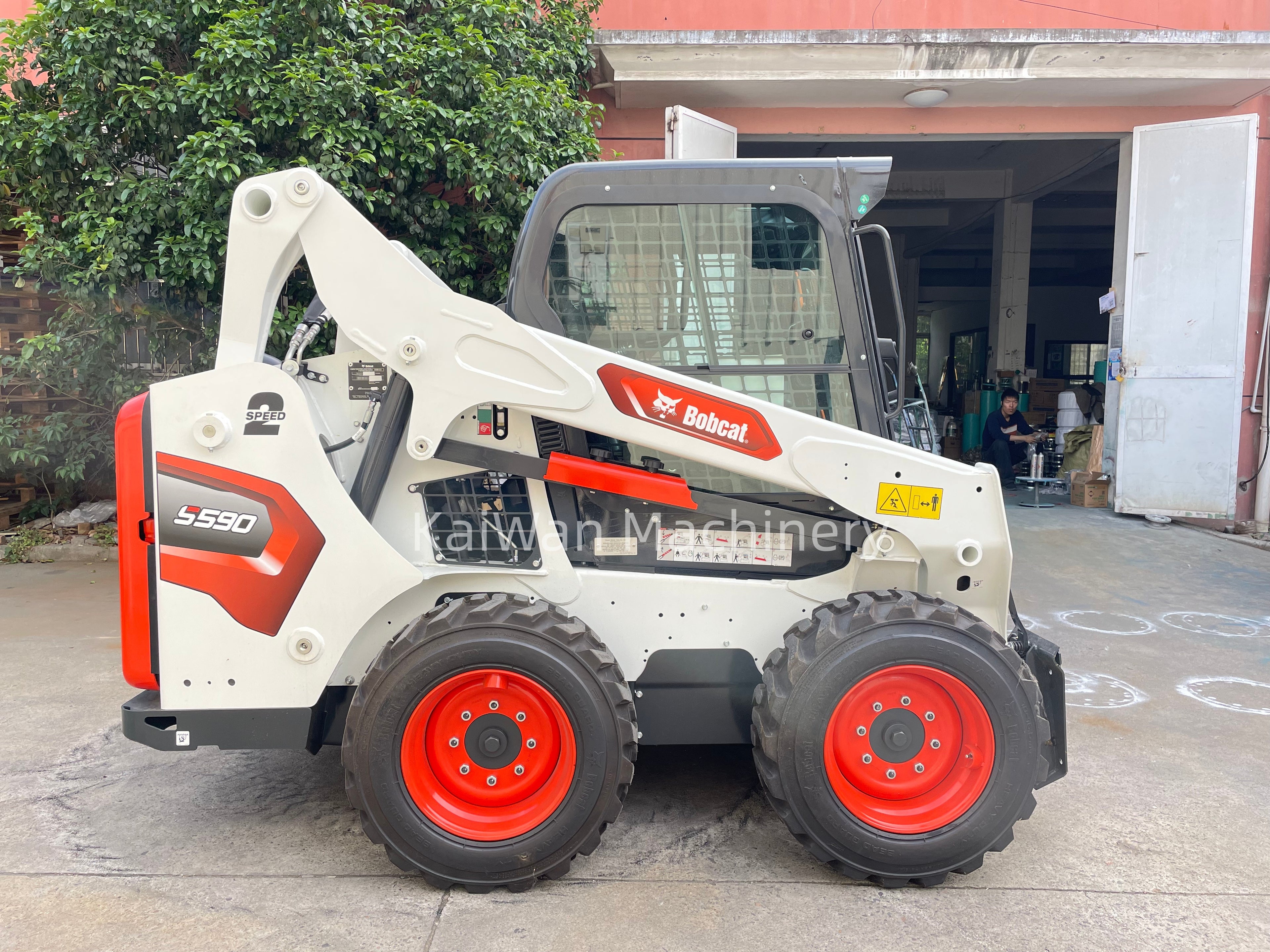 New Bobcat S590 Skid‑Steer Loader