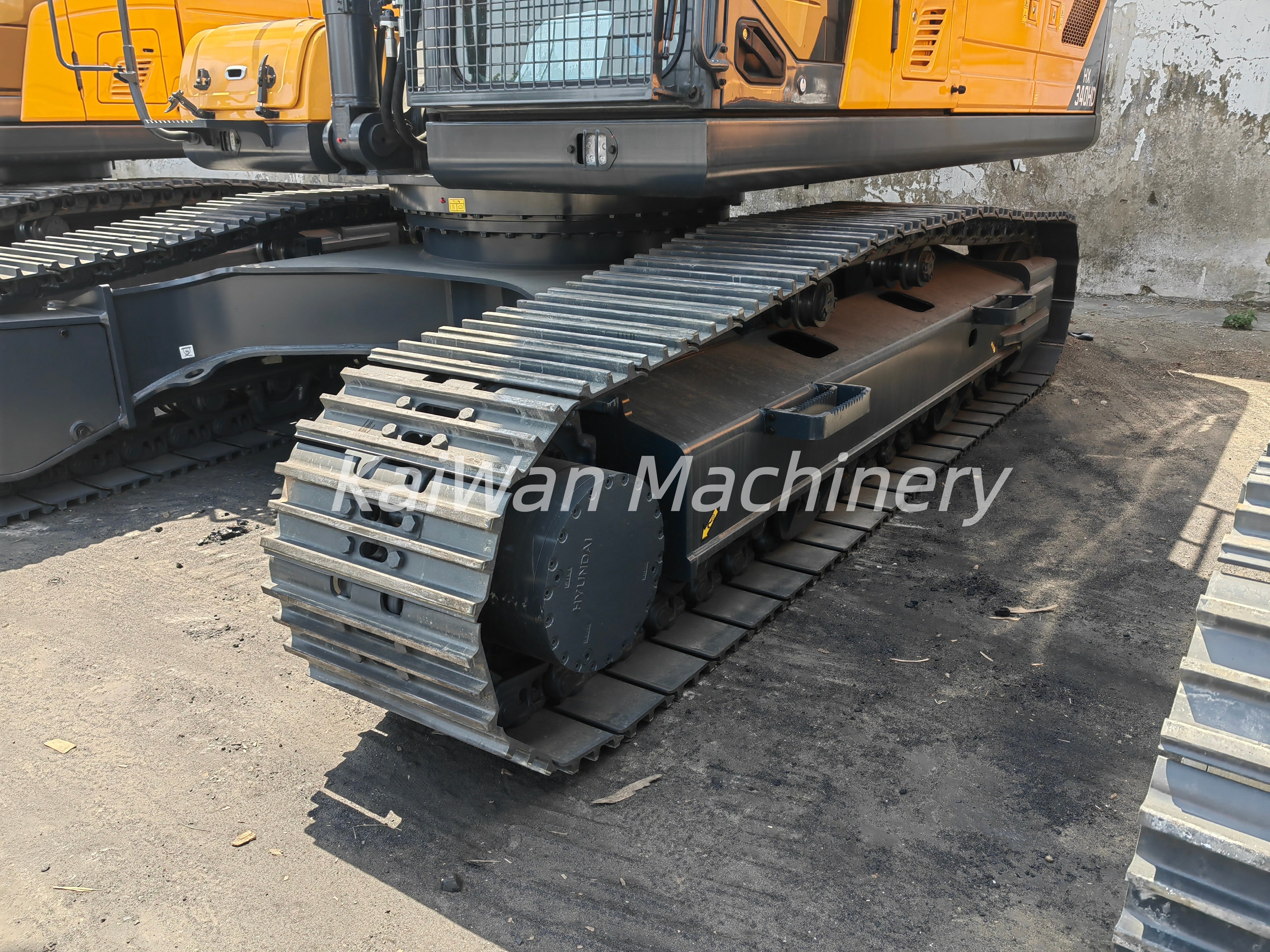 New HYUNDAI HX340HD Excavator