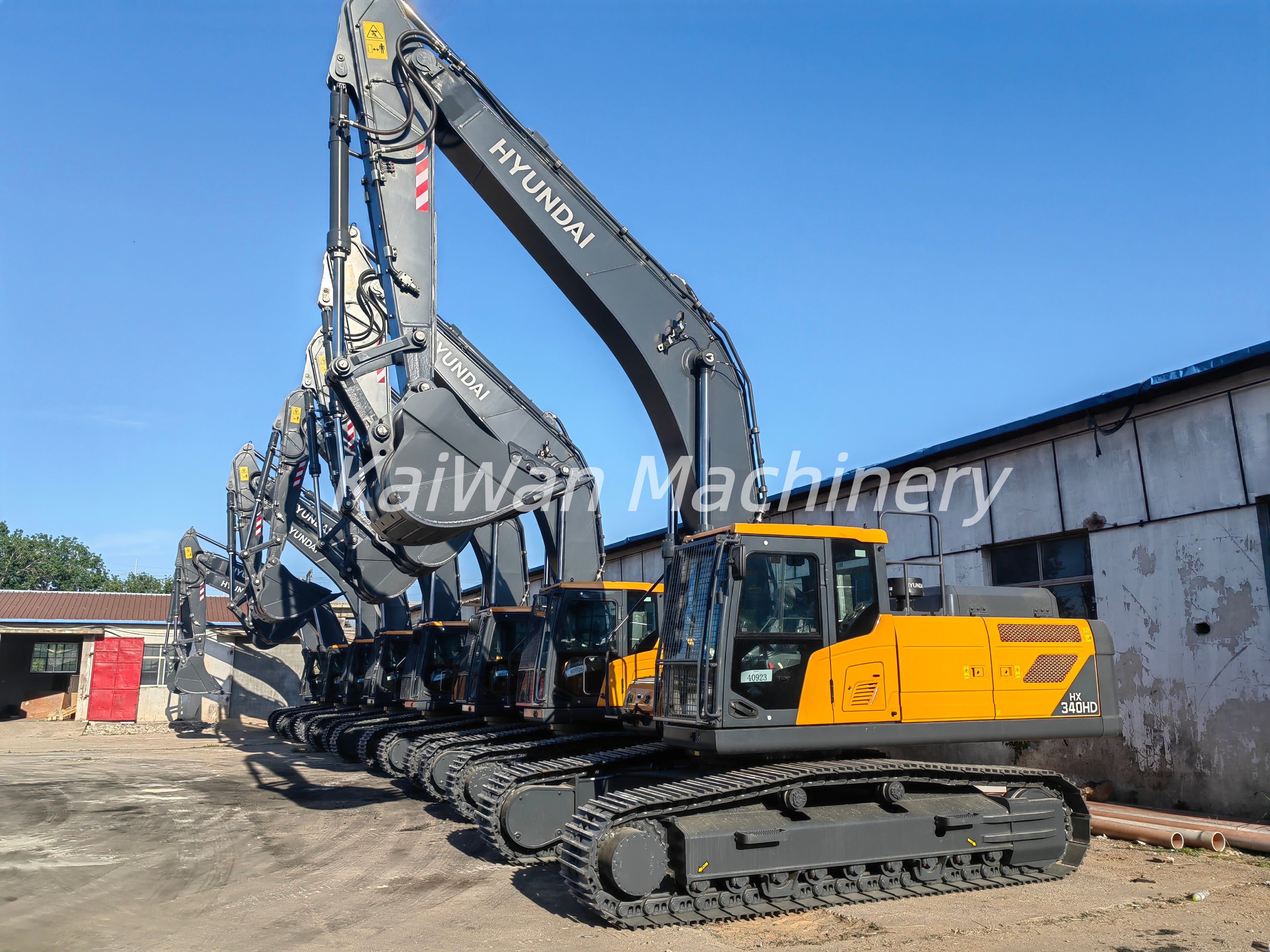 New HYUNDAI HX340HD Excavator