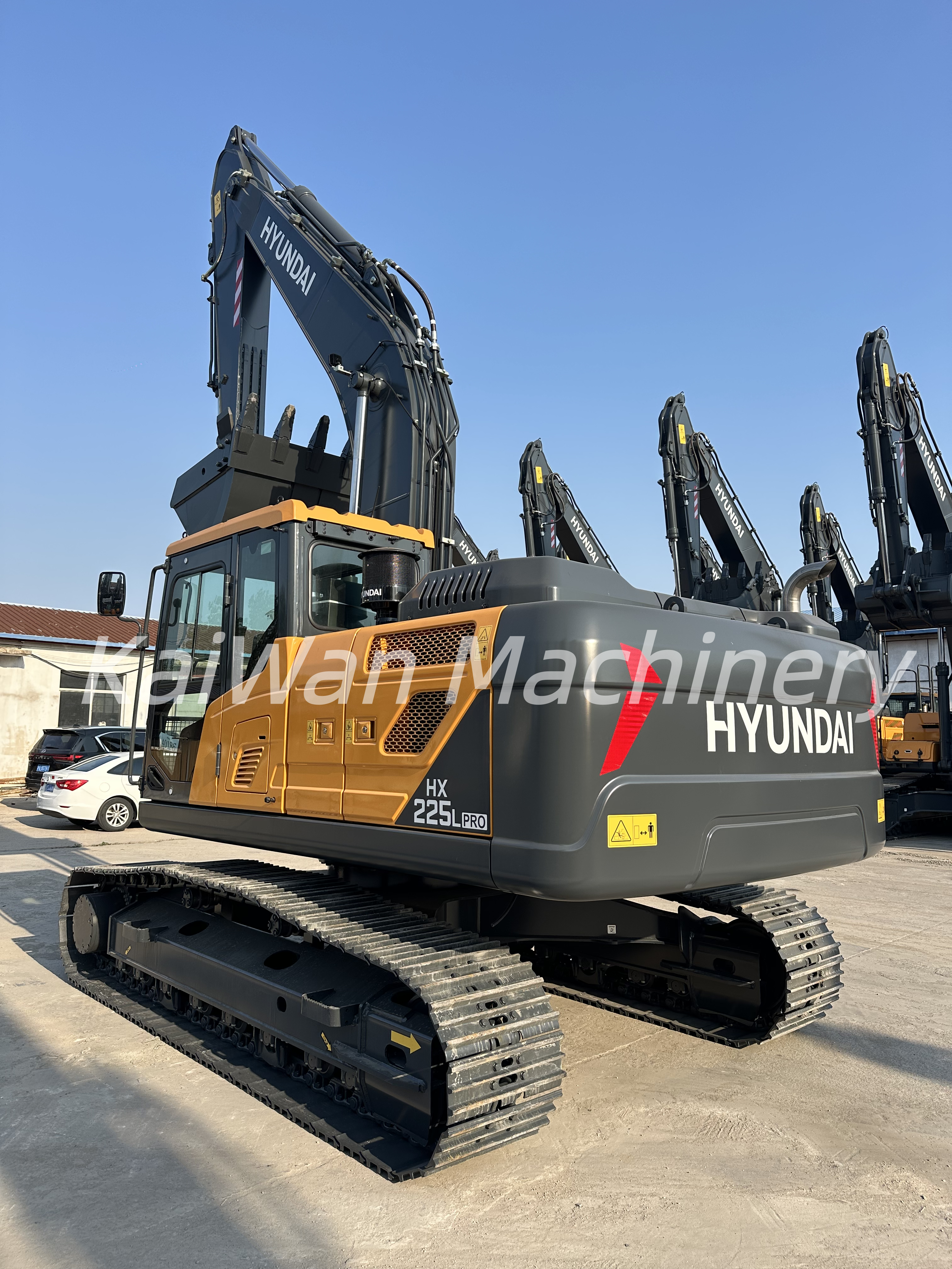 New HYUNDAI HX225Lpro Excavator