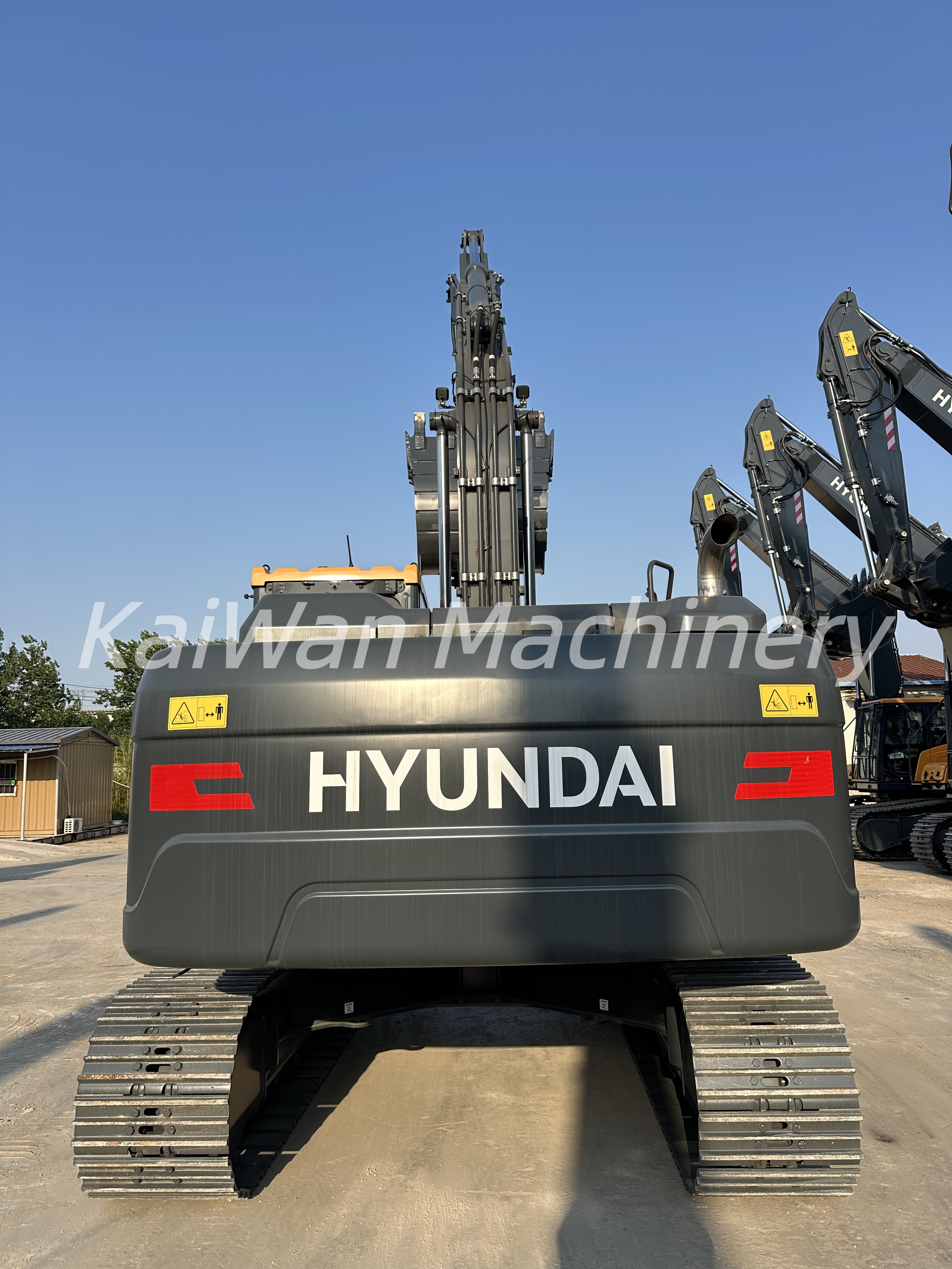 New HYUNDAI HX220L Excavator