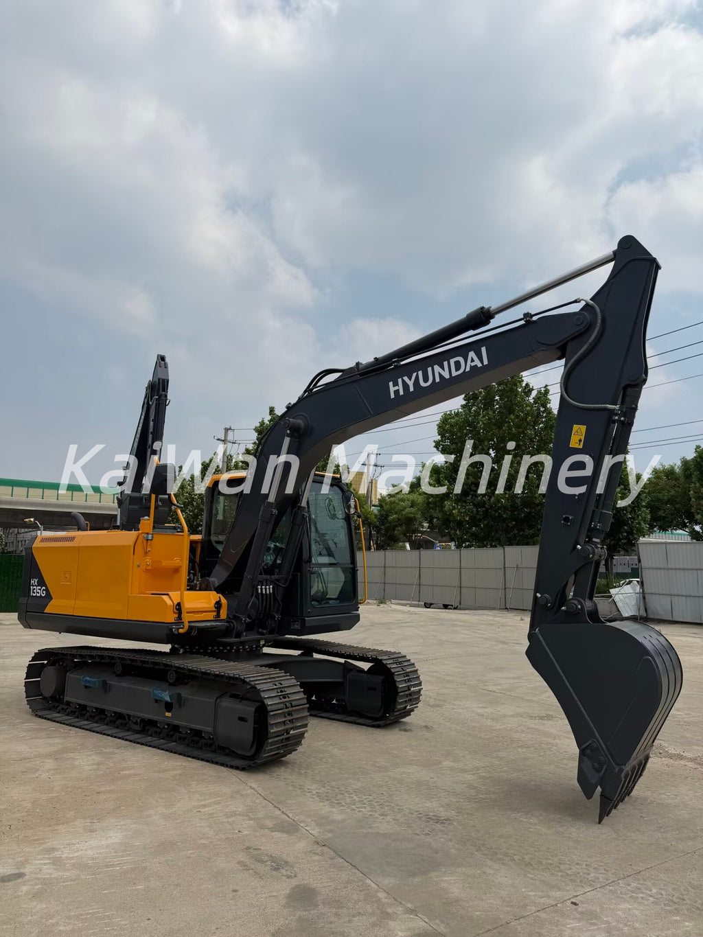 New HYUNDAI HX135G Excavator